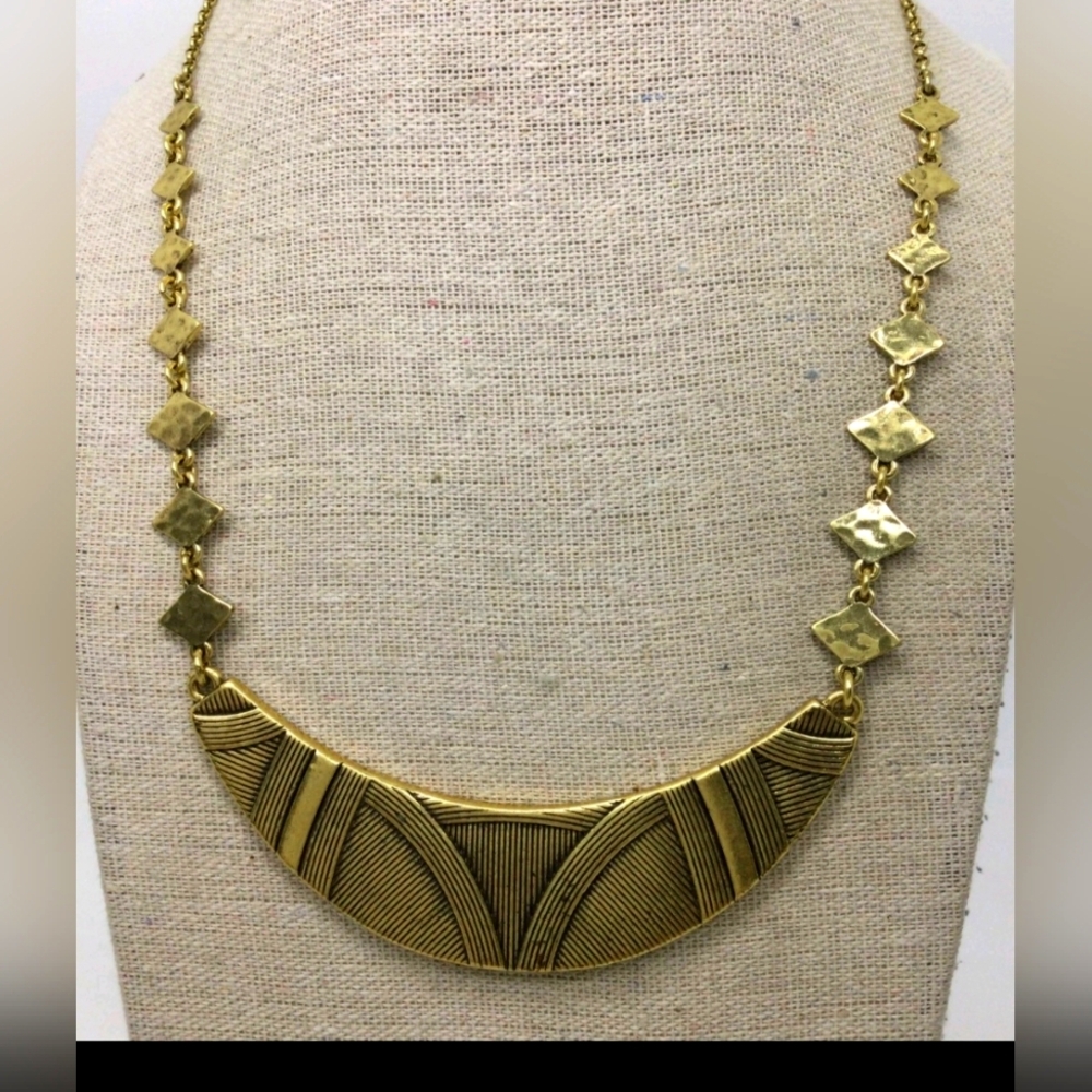 Lucky Brand Crescent Shape Reversible Necklace 16"